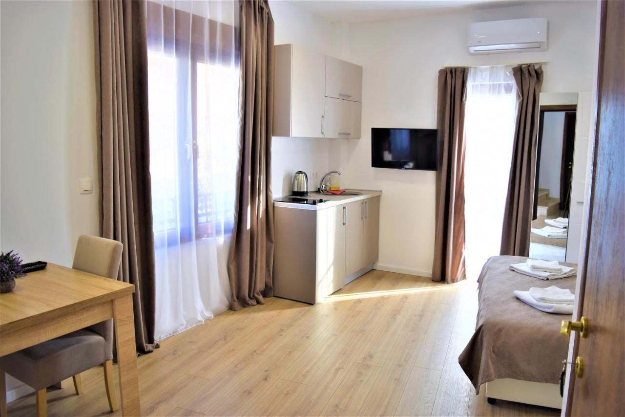 Martinovic Rooms Budva Luaran gambar