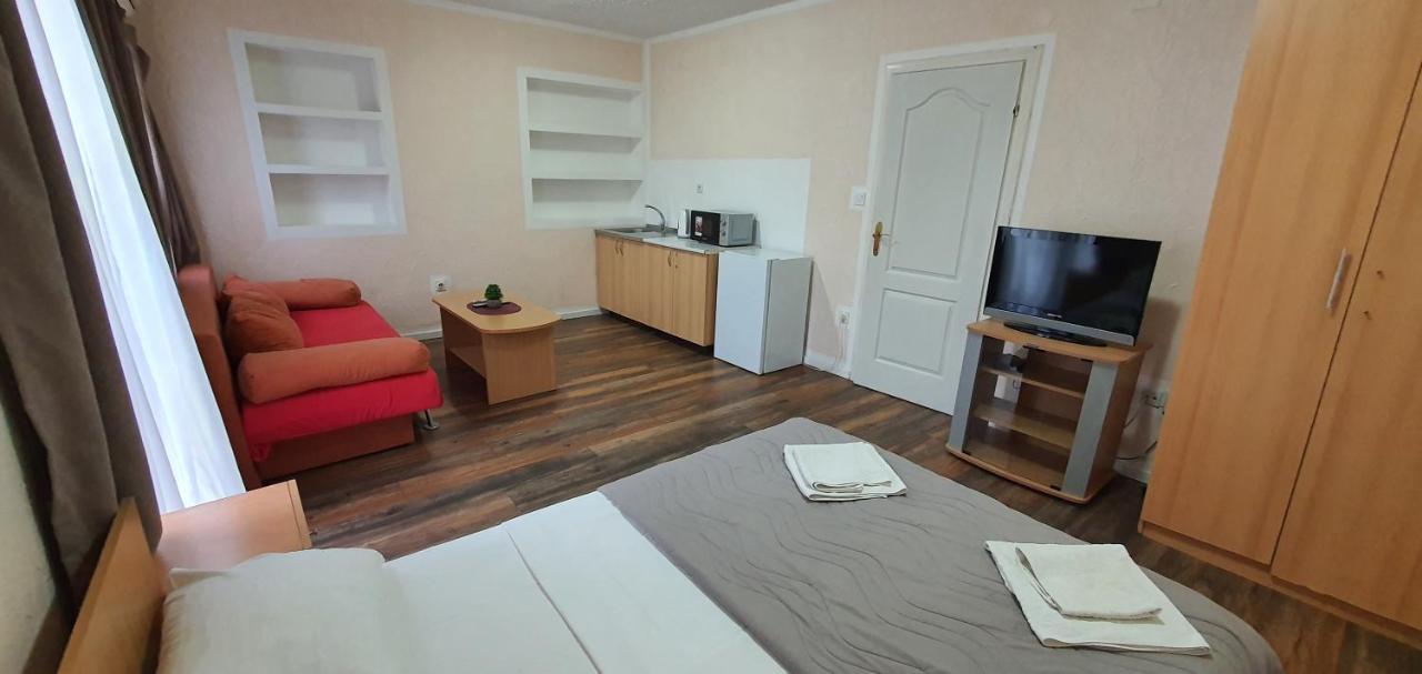 Martinovic Rooms Budva Luaran gambar