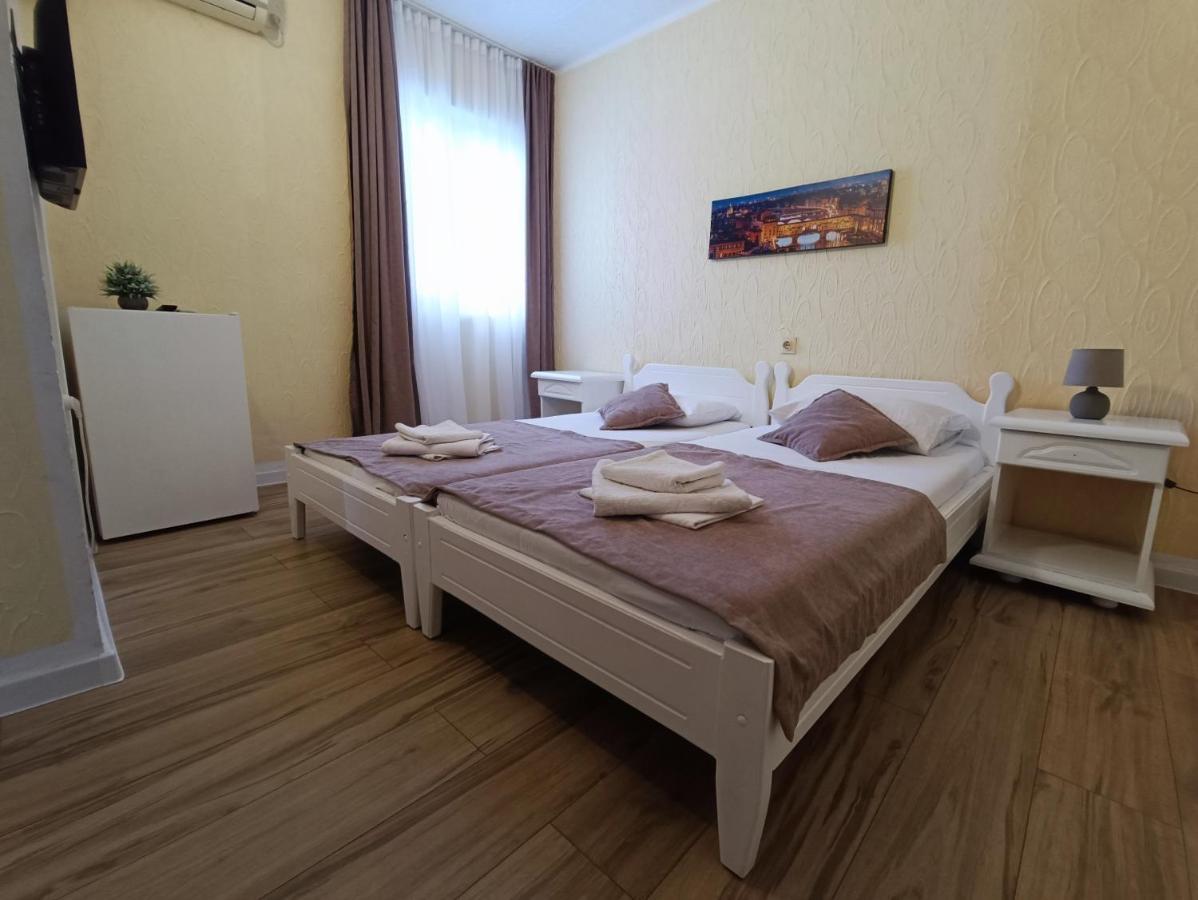 Martinovic Rooms Budva Luaran gambar