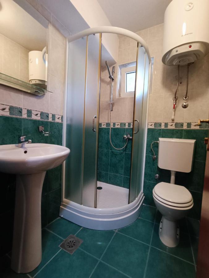 Martinovic Rooms Budva Luaran gambar