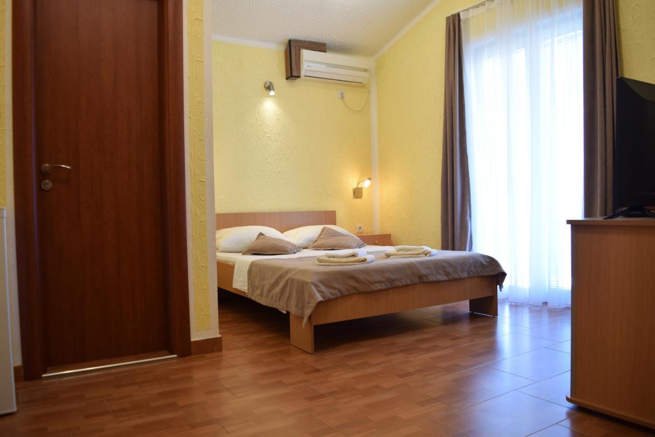 Martinovic Rooms Budva Luaran gambar