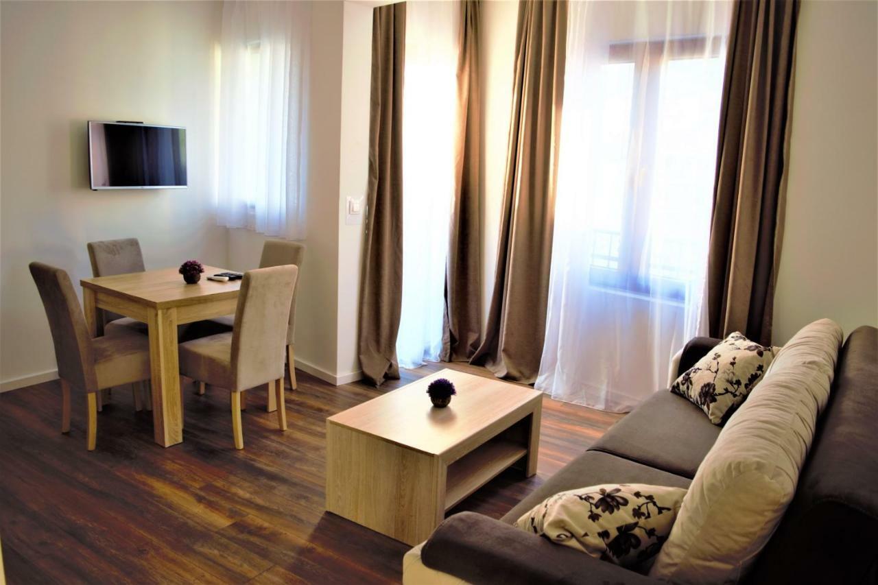 Martinovic Rooms Budva Luaran gambar