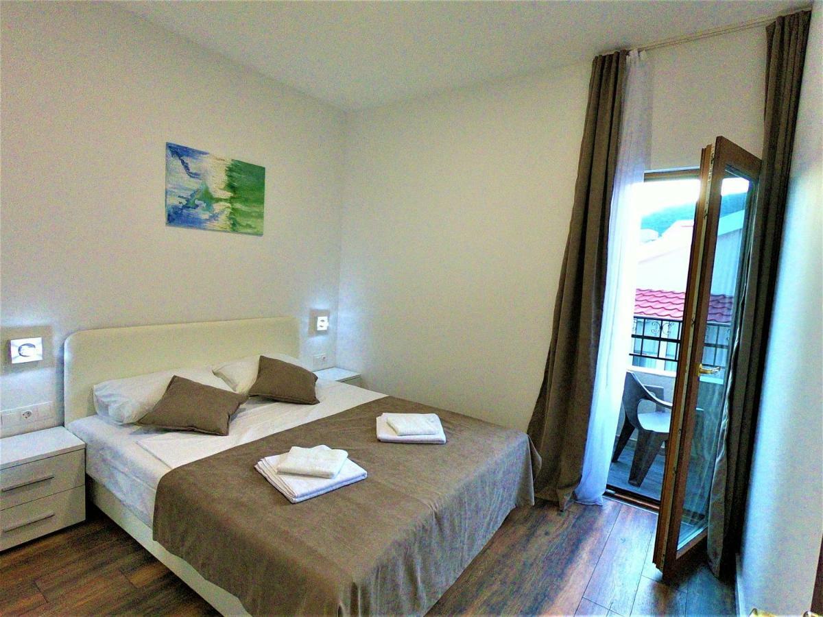 Martinovic Rooms Budva Luaran gambar