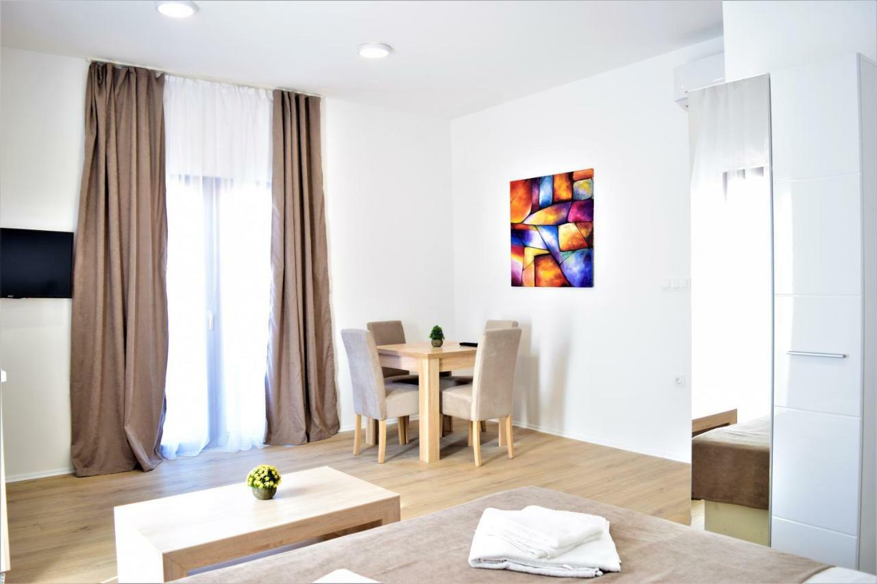 Martinovic Rooms Budva Bilik gambar